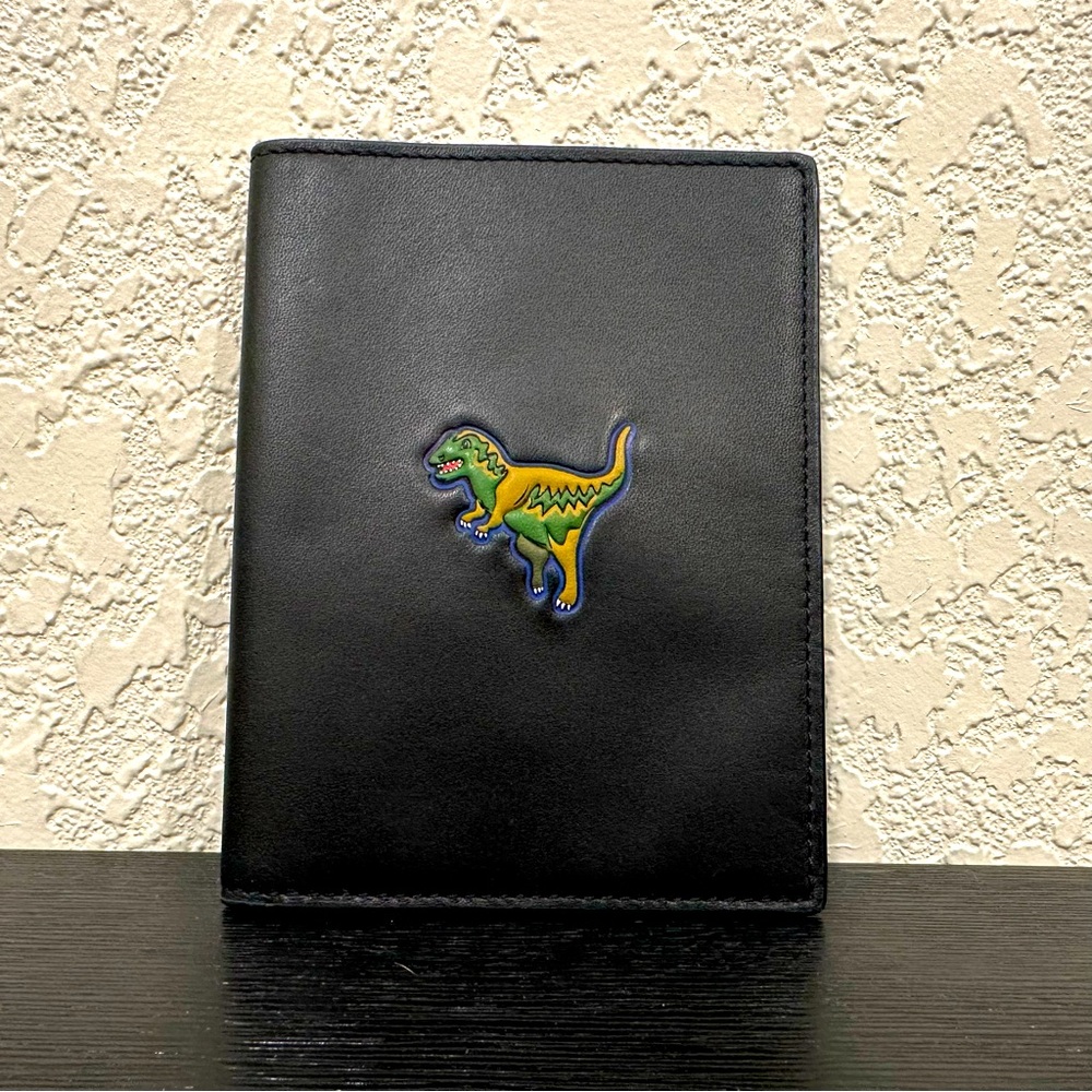 NWT Coach Rexy Passport Case